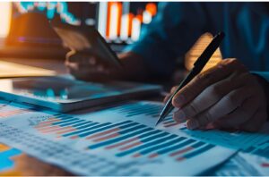 Top 8 Reasons to Study Finance in 2025 – Future-Proof Your Career! 2 Top 8 Reasons to Study Finance in 2025